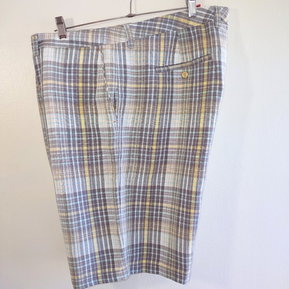 Tommy Bahama Men's Linen Shorts Plaid Size 40 Euro Summer Vacation Resort